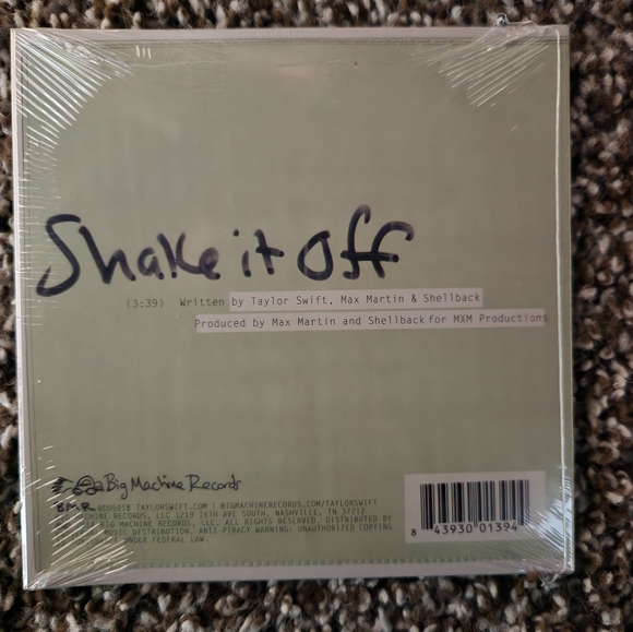 Taylor Swift Shake It Off CD Single 2014 - Picture 2 of 4